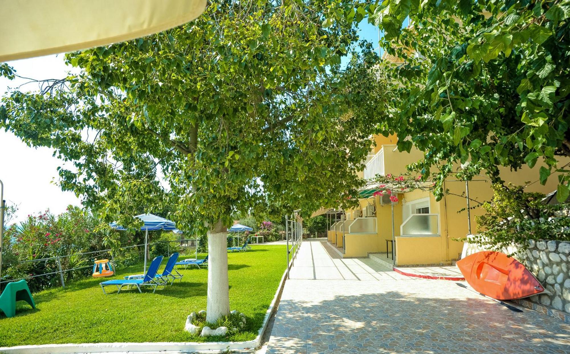 לואורדטה Rosa'S Beach Studios מראה חיצוני תמונה