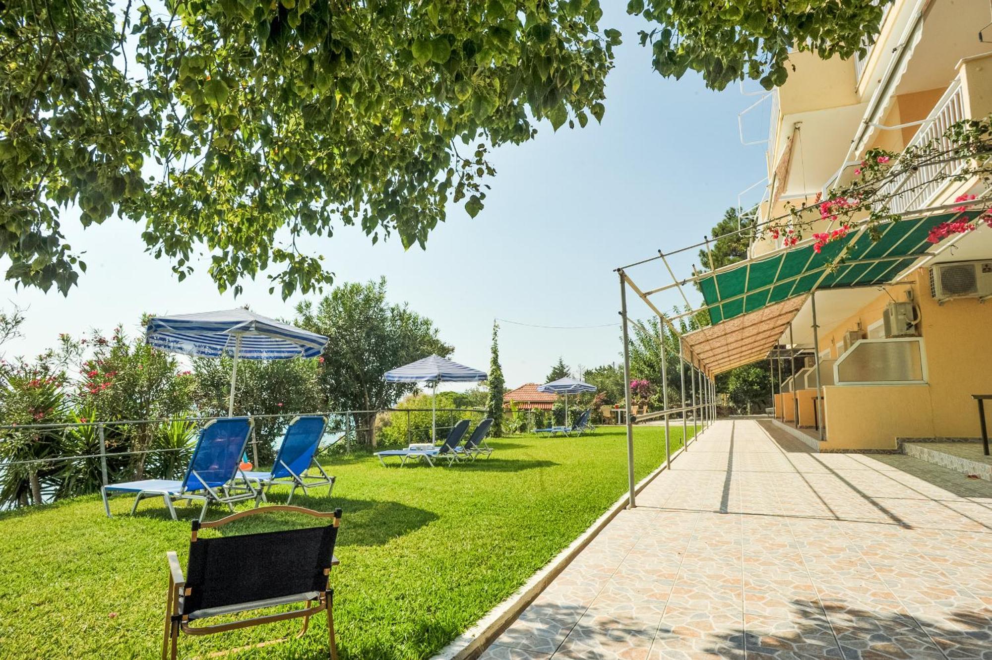 לואורדטה Rosa'S Beach Studios מראה חיצוני תמונה