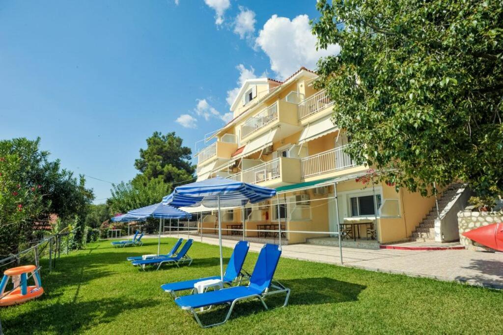 לואורדטה Rosa'S Beach Studios מראה חיצוני תמונה