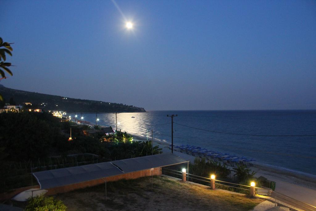 לואורדטה Rosa'S Beach Studios מראה חיצוני תמונה